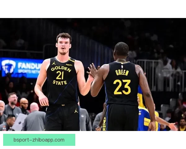 勇士官方确认波斯特脚部受伤离场 本场比赛不再回归